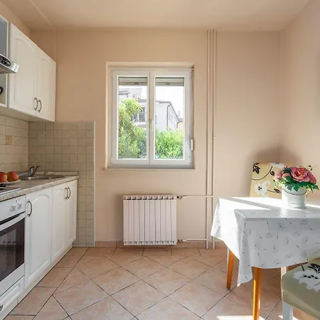 Apartment Komfortables Wenige Minuten Zur Altstadt Von Und Zum Mit Garten Porec